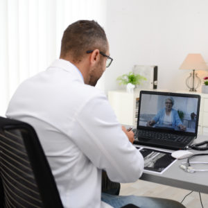 Como e uma consulta por telemedicina