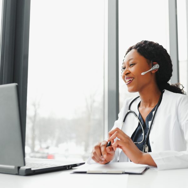 Como a telemedicina pode facilitar a rotina dos médicos e pacientes?